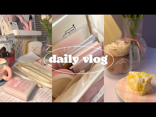 Daily Vlog; studying for tests, lots of hauls, what I eat + Blippo haul and giveaway