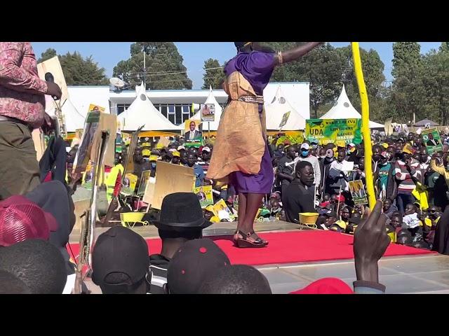 KOMORA LADY-performing live  a prayer song  for Deputy President at Eldoret Sports Club