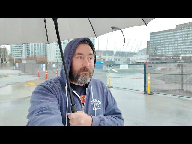 I Picked The Wrong Time To Visit Vancouver Canada -A Full Day Downtown In Nasty Weather & Retro Mall