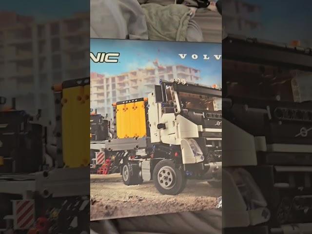 Lego 42175 Volvo FMX Truck Sneak Peak #Lego #42175 #Technic #Volvo