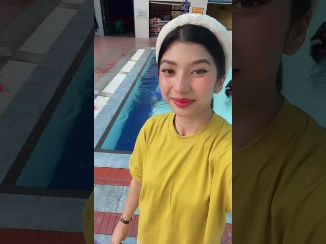 DISTA NYOBAIN KOLAM RENANG BARU #viralvideos #modelcilik #viralditiktok #viralvideo