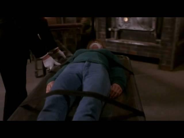 Phantasm 2 - mortician burned in cremator