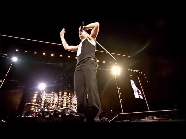 Robbie Williams - Love Supreme (Live at knebworth) HD