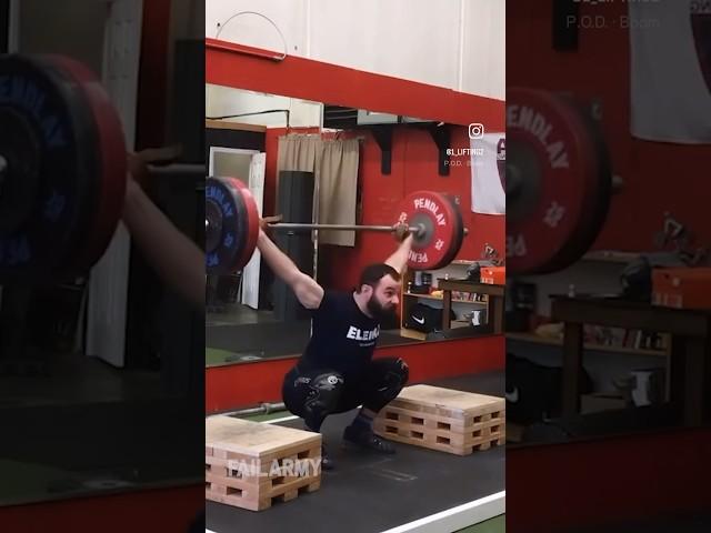 #1lifting #powerlifting #shorts