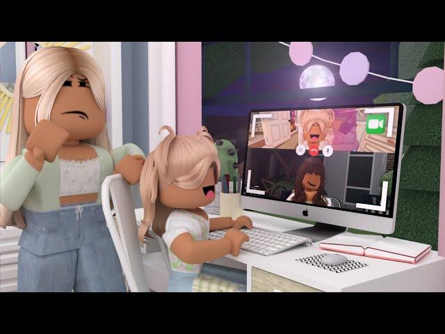 My Daughter Meets Her ONLINE BESTFRIEND! *THEY WERE A CATFISH? SCARY* VOICE Roblox Bloxburg Roleplay