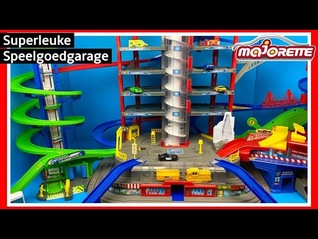 Majorette Super City Garage speelgoed uitpakken en spelen | Family Toys Collector