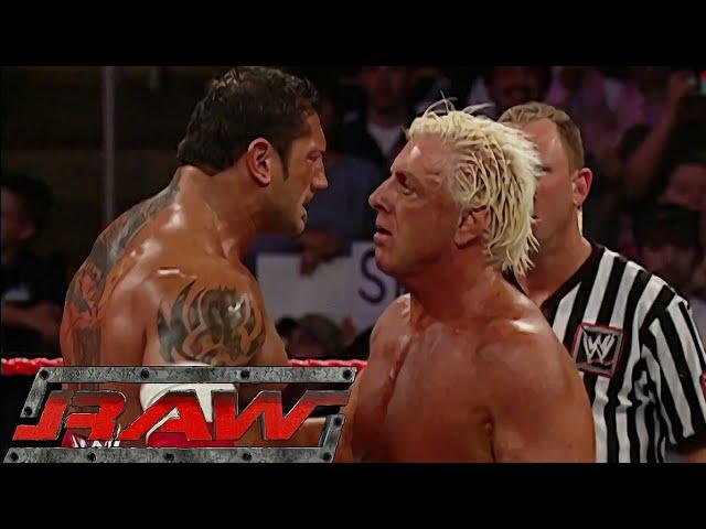 Batista vs Ric Flair (Batista Breaks HHH's Sledgehammer) RAW Mar 07,2005