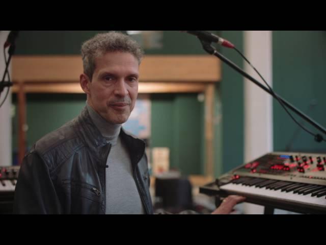 Roland Keyboard Rigs: Mike Lindup (Level 42) on the Roland JD-XA & RD-800