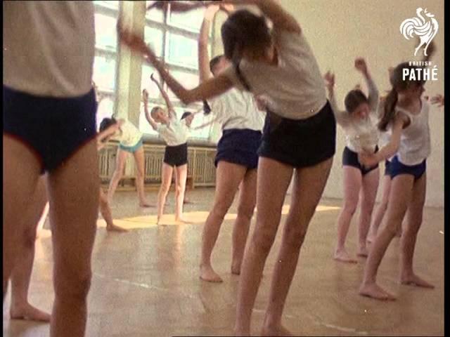 ( Life In Gdansk ) (1971)
