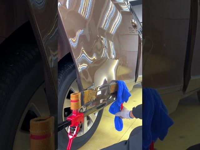 Automobile door dent repair technology- Good tools and machinery make work easy