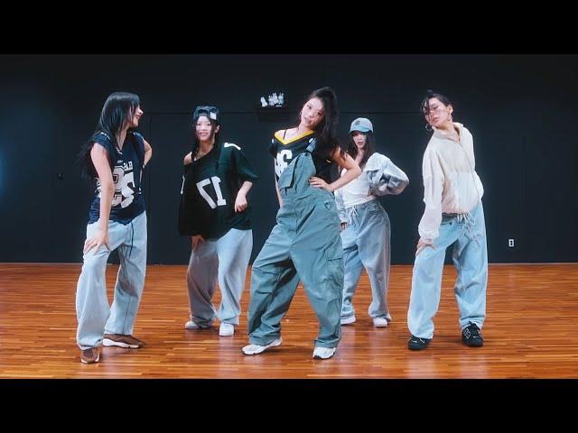 NewJeans - 'Bubble Gum' Dance Practice Mirrored