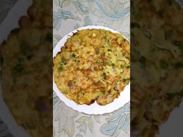 #shorts Liza making Omelette at kitchen #shortsfeed #ytshorts @CKVlogs-0704