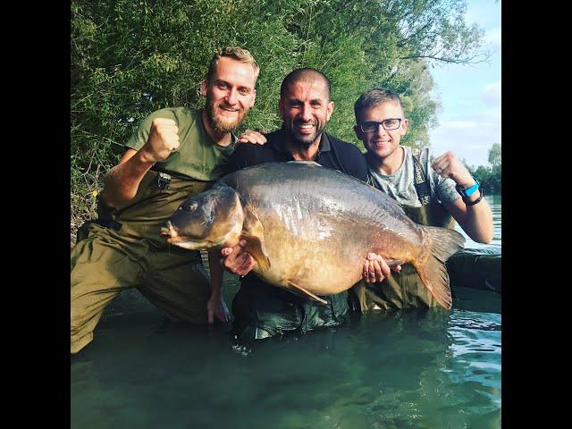 MONSTER CARP landed on TV - nearly 80lb for ALI HAMIDI