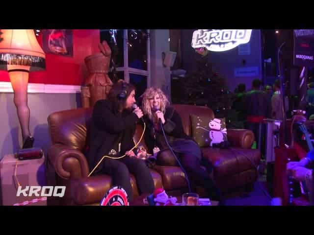 Almost Acoustic Christmas 2011 Interview - Jane's Addiction (Dave Navarro)