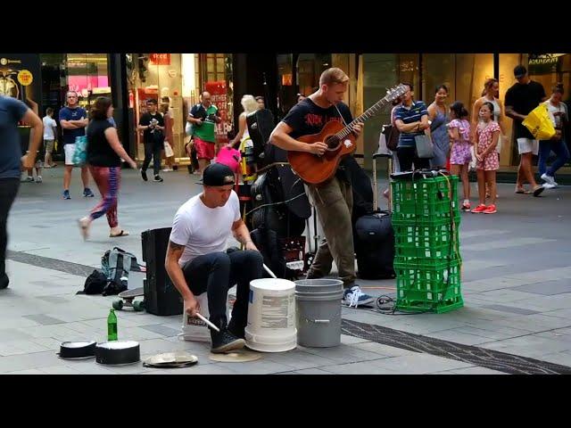 Crowd left SHOCKED by this street Mashup