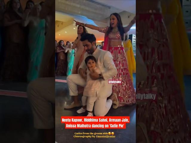 Neetu Kapoor, Riddhima Sahni, Armaan Jain, Anissa Malhotra dancing to 'Cutie Pie'