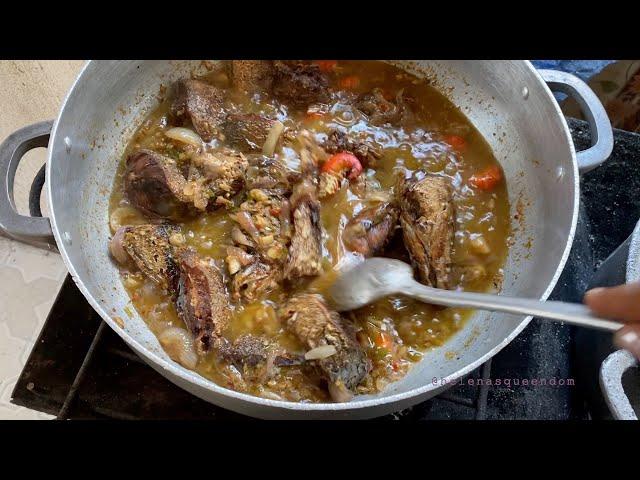 LET'S COOK FISH GRAVY: INCLUDES DANCING & EATING | LIBERIA 2021 | HelenasQueendom