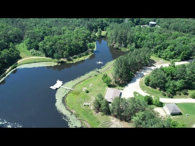 DJI Air 2S and DJI Mini 2 in flight together