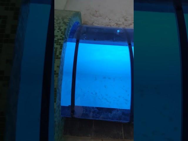 Необычный бассейн для отеля #строительствобассейнов