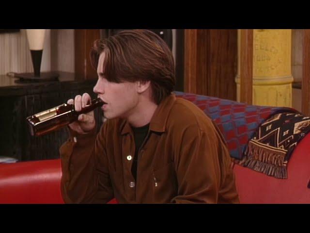 Shawn Drinking - Boy Meets World