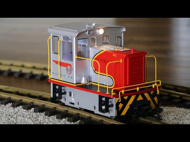 This New Inexpensive Battery Operated Piko G Scale Model Train Is Very Cool!