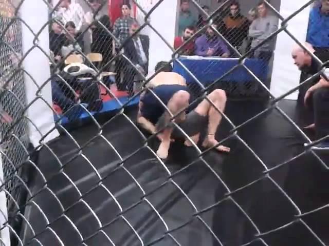 Сархан Солтанов  полуфинал греплинг Киров  Grappling 2016