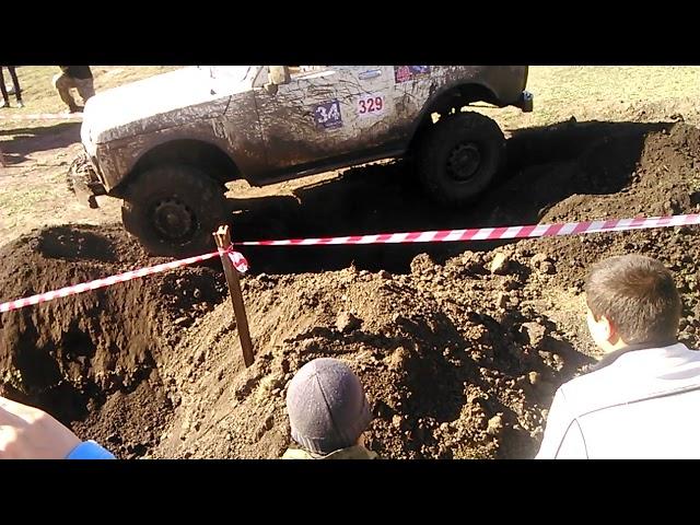 Нива  2014 год #niva  #нивавод  #бездорожье  #покатушки  #4x4 #гряземес  #офроуд