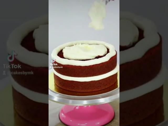 Perfect Semi-Naked Cake!