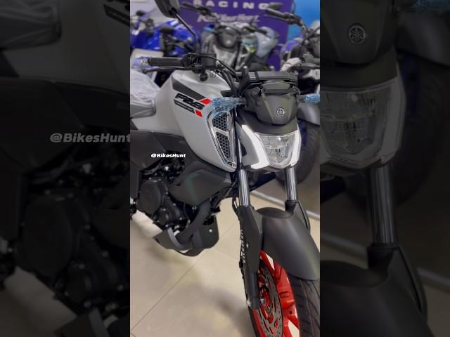 Yamaha Fz-S matt light gray colour - All new models fzs #fzsv4 #yamahafzsv4 #fz #yamaha #bike #moto