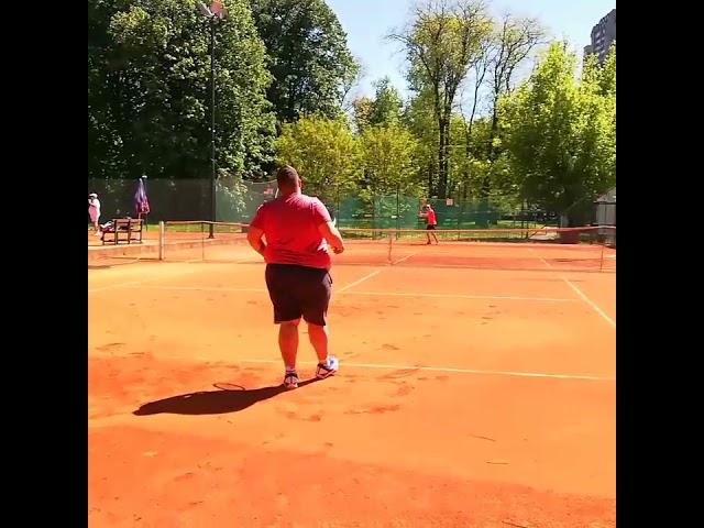 Sasha tennis - Milan playing tennis again after a 7-year break