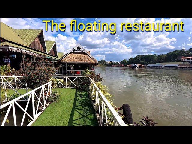 Eating lunch at Tha Ngon, a popular floating restaurant in Laos