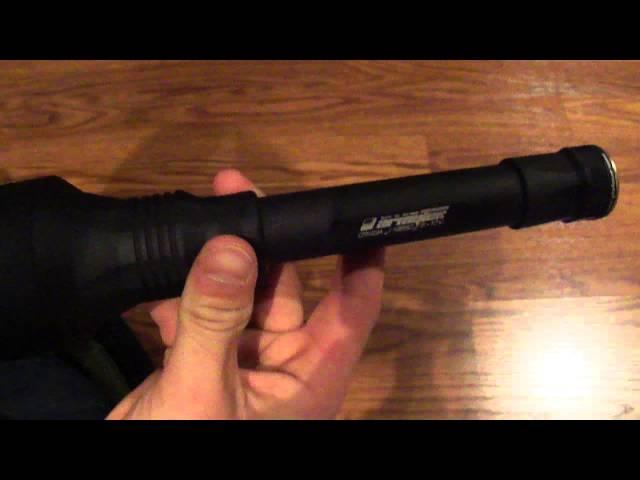 ArmyTek Barracuda flashlight