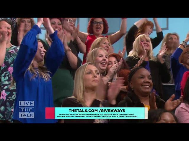 GLO Lit Teeth Whitening Device Tech Kit with Bluetooth Featured on CBS's The Talk