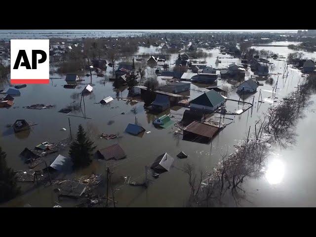 Floods continue to inundate Russia's Siberian south