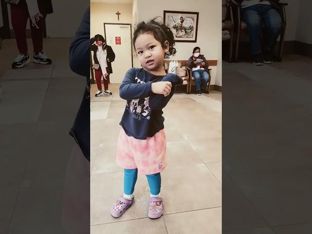 Yunari T at The Clinic