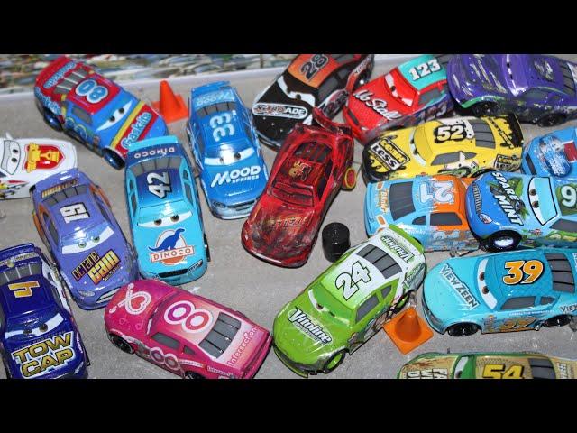 Disney Cars 3 Crash Damaged Piston Cup Racers Stock Car Veterans (Motor Speedway South) Customs