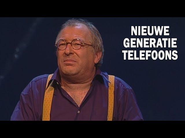 Youp van 't Hek - Nieuwe generatie telefoons (De wereld draait door 2001)