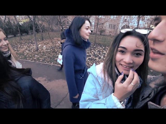 KISSINGPRANK ALMATY / АЛМАТИНСКИЙ ПРАНК!!! ЦЕЛУЮ ДЕВОЧЕК!