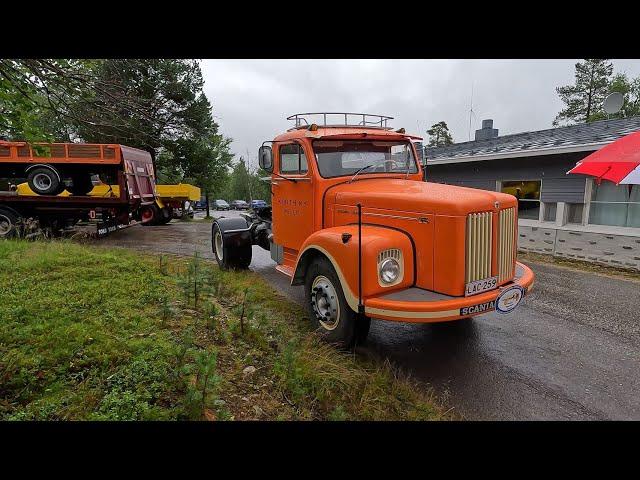 Scania Vabis 75. Vanha kuorma- auto. Saariselkä Inari Lappi