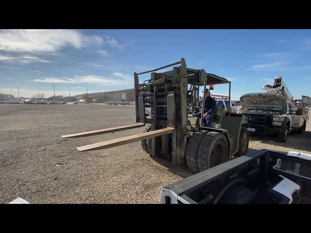 GovDeals: Military Surplus Heavy Forklift