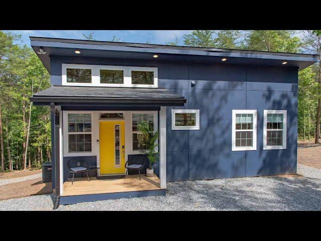 Stunning Beautiful Blue Cottage House, Lola’s Getaway | Living Design Tiny House