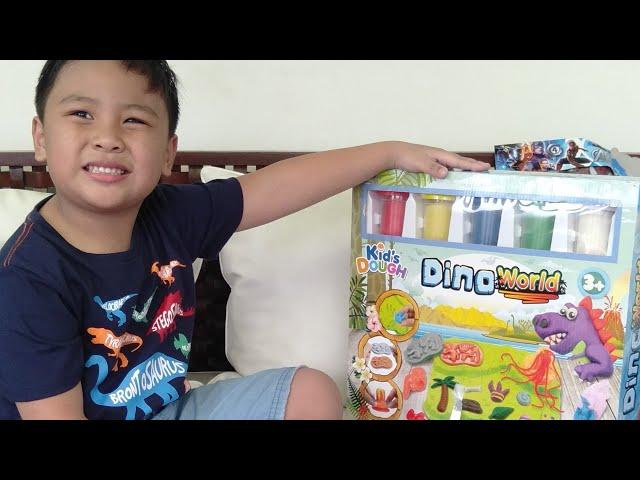 Unboxing of Dino World (Kid's Dough) "04"