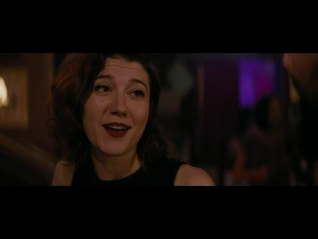 Mary Elizabeth Winstead tries stand-up comedy