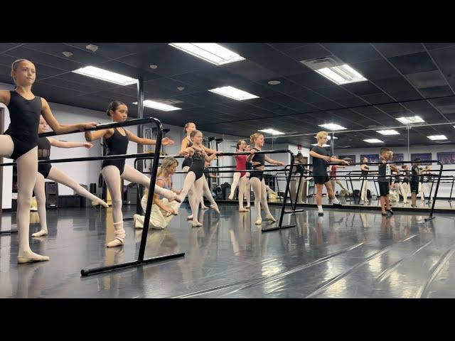 Open ballet class ( JDI dance company )