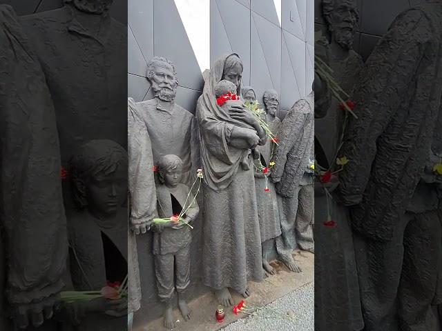 Мемориал  #9мая2024 #9маяденьпобеды2024 #памятник_жертвам_нацистского_геноцида #мемориал #гатчина