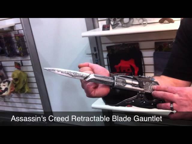 NECA Assassins Spring-Loaded Hidden Wrist Blade Demo