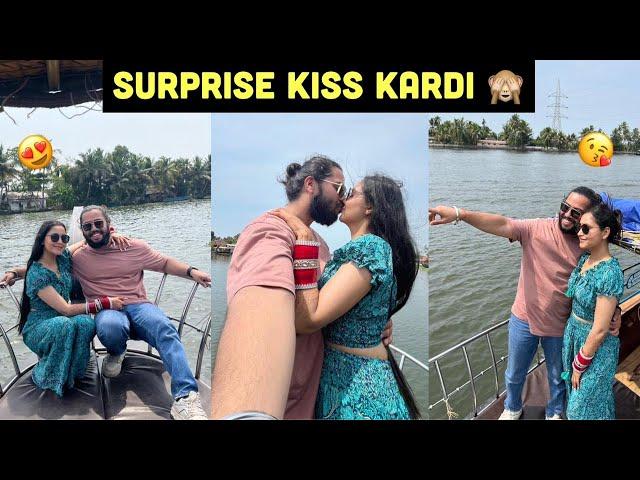 I KISS HER ON BOAT IN KERALA  || KISS के बाद शर्मा गई  || Parikshit Mehra