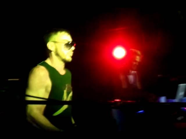 video-2011-10-30-03-09-45.mp4