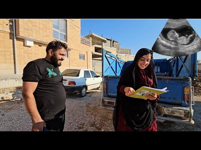 Hojjat and Farzaneh's exciting trip to the city: receiving positive test results! ️