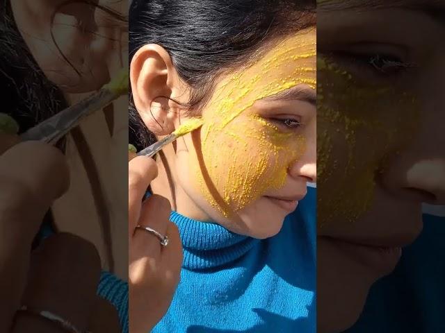 Besan haldi face pack //Diy face pack for glowing skin //#shorts 